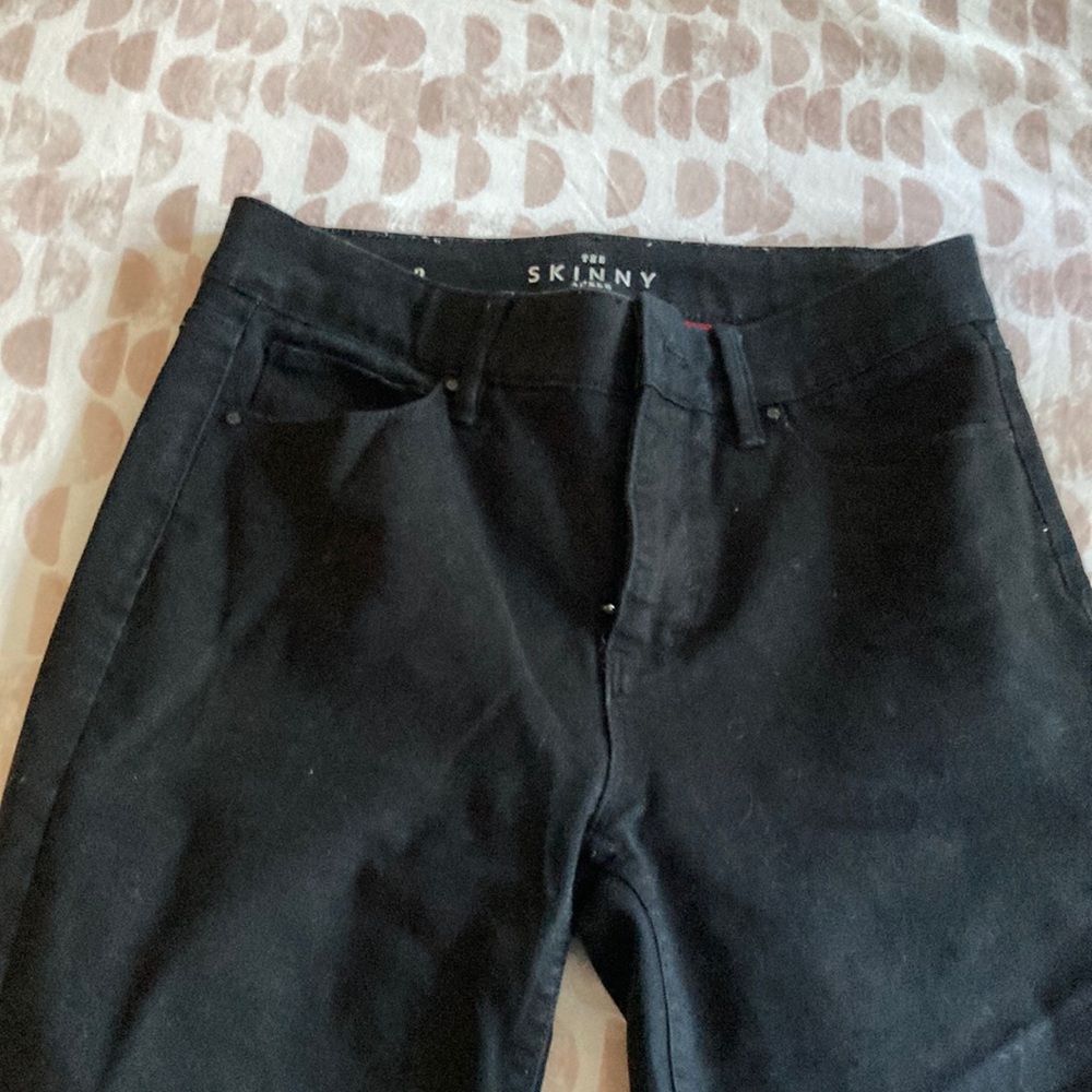 Size 2 skinny black ankle jeans from White House black market